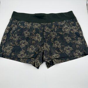 NWOT Athleta Trekkie North Printed Green Floral Women’s Size 20 Zip Pocket Short